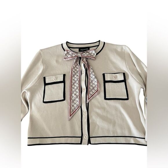 TWO PIECE LOUNGE SET - Picture 5 of 11